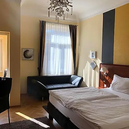 Hotel Restaurant Nassauer Loewen