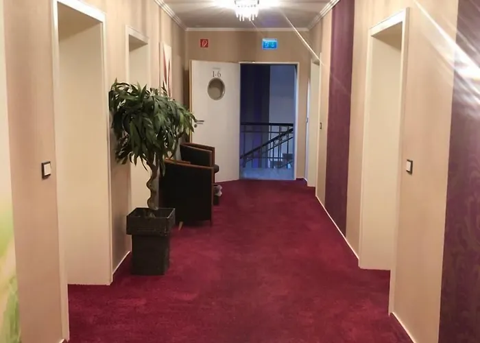 Hotel Restaurant Nassauer Loewen *